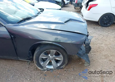 2020 Dodge Challenger Sxt из США, поврежденный, VIN 2C3CDZAG8LH138567